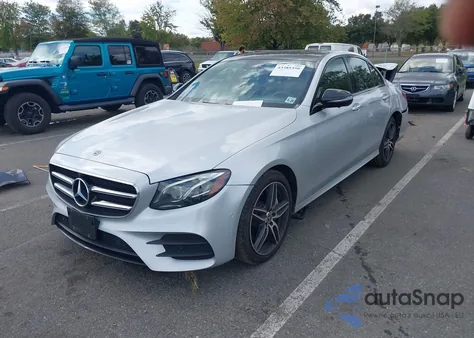 2019 Mercedes-Benz E 300 4Matic из США, поврежденный, VIN WDDZF4KB4KA662808